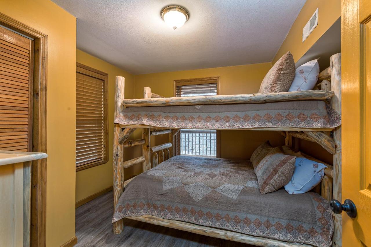 North Ridge Place Brand New Log Cabin With Hot Tub Great Location Sevierville Eksteriør billede